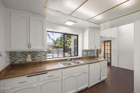 Tiny photo for 1440 Helm Drive, Oxnard, CA 93035 (MLS # V1-39270)