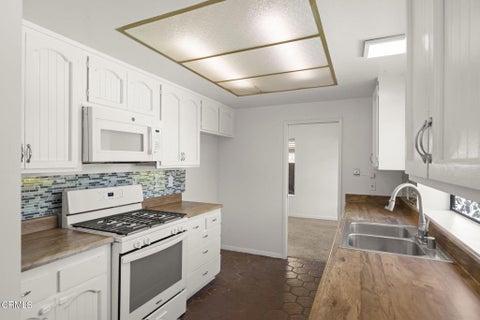Tiny photo for 1440 Helm Drive, Oxnard, CA 93035 (MLS # V1-39270)