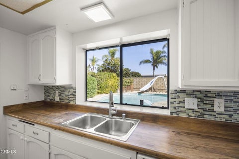 Tiny photo for 1440 Helm Drive, Oxnard, CA 93035 (MLS # V1-39270)