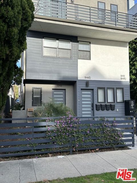 Tiny photo for 1848 1/2 Federal Avenue #1848 1/2, Los Angeles, CA 90025 (MLS # 25608071)