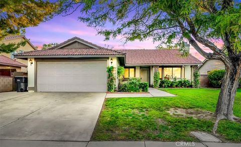 43903 Kennsington Lancaster CA 93536