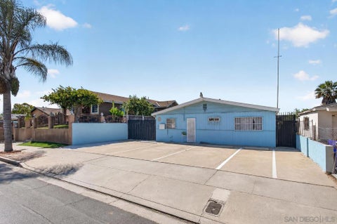 Photo of San Diego, CA 92113 (MLS # 260018144SD)