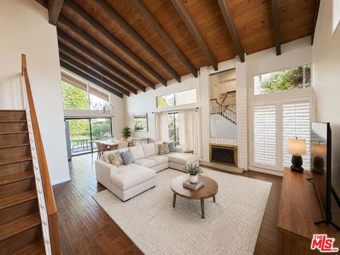 Photo of 431 Pebble Beach Place, Fullerton, CA 92835 (MLS # 26848623)