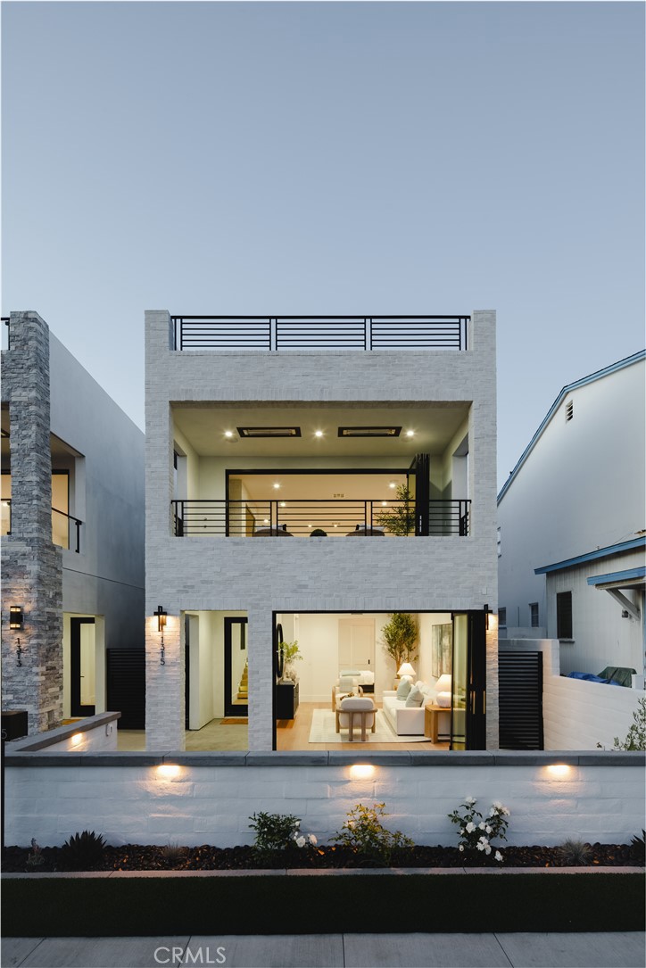 1315 Ocean Avenue