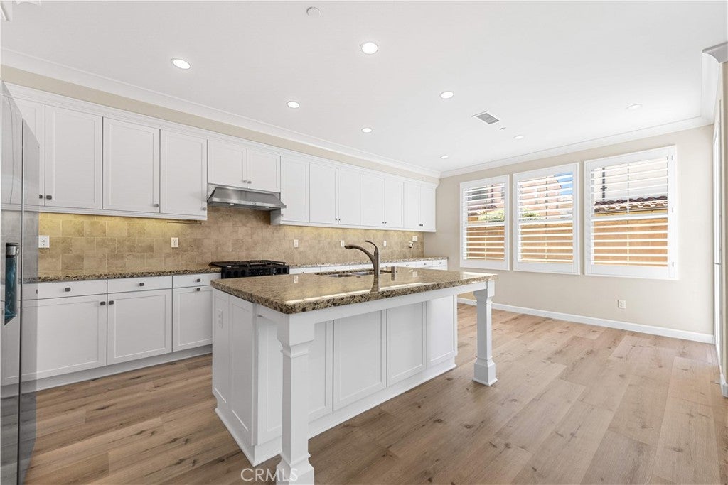 77 Rembrandt, Irvine CA 92620 - Photo 19