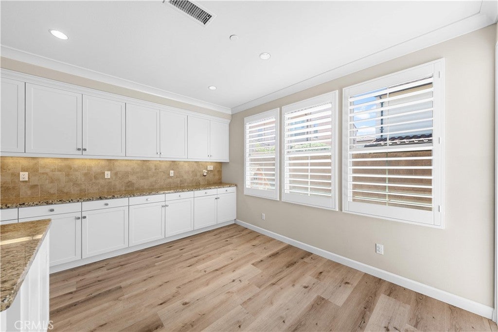 77 Rembrandt, Irvine CA 92620 - Photo 16