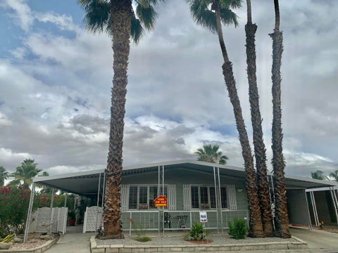 Photo of 377 Club Circle Drive, Palm Springs, CA 92264 (MLS # 219154337PS)