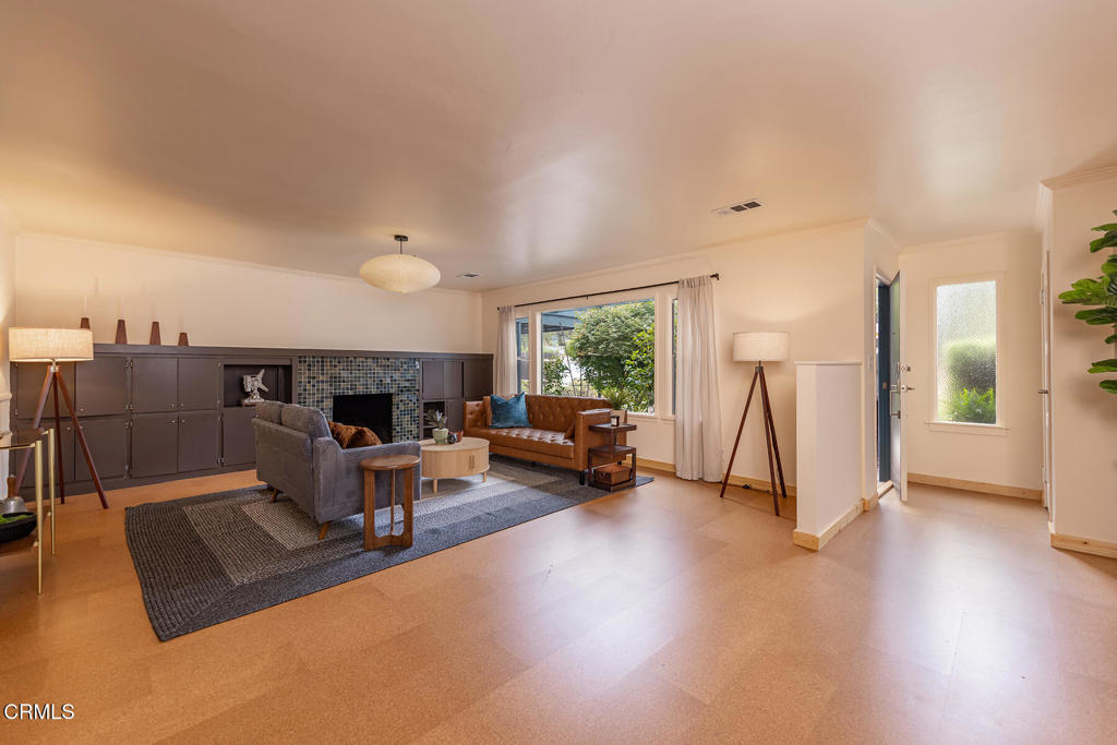 1218 Forest Drive
