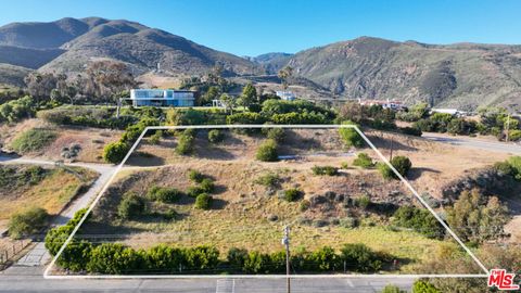 Photo of 5923 Cavalleri Road, Malibu, CA 90265 (MLS # 26840037)
