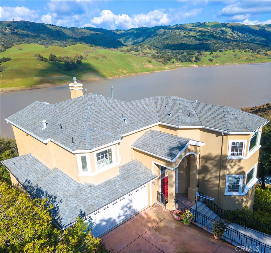 2987 Holiday Court