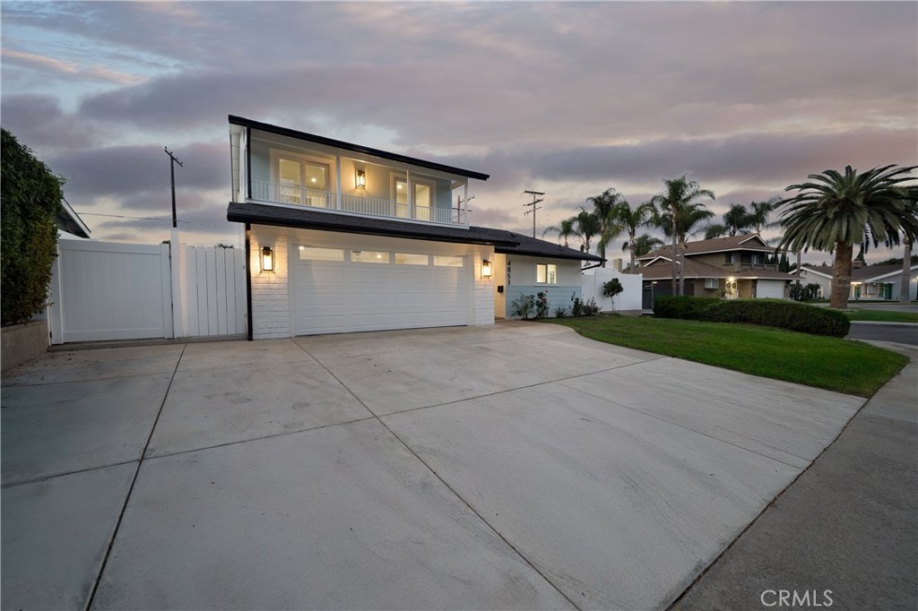 4853 E Wasatch Drive