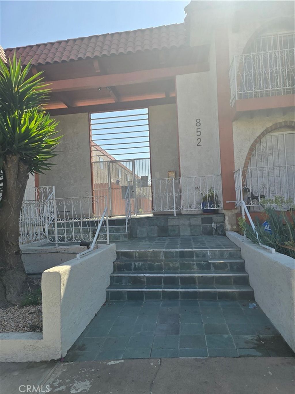 Photo of 852 W Beach Avenue #4, Inglewood, CA 90302 (MLS # IV25177863)