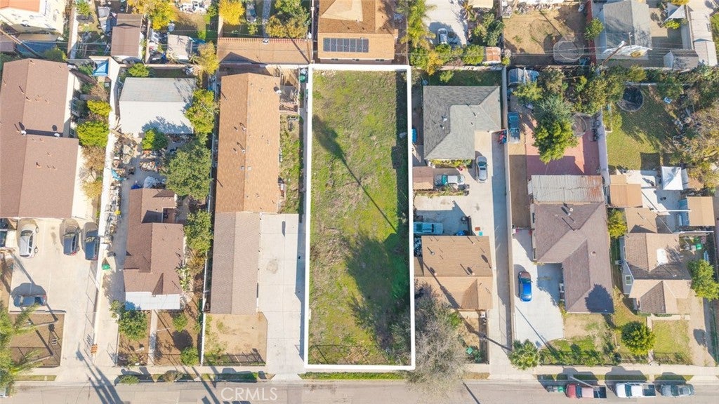 1243 E St, Corona, CA 92882