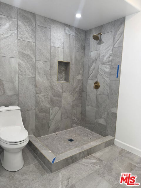 Photo of 1225 West Boulevard #1/2, Los Angeles, CA 90019 (MLS # 26862429)