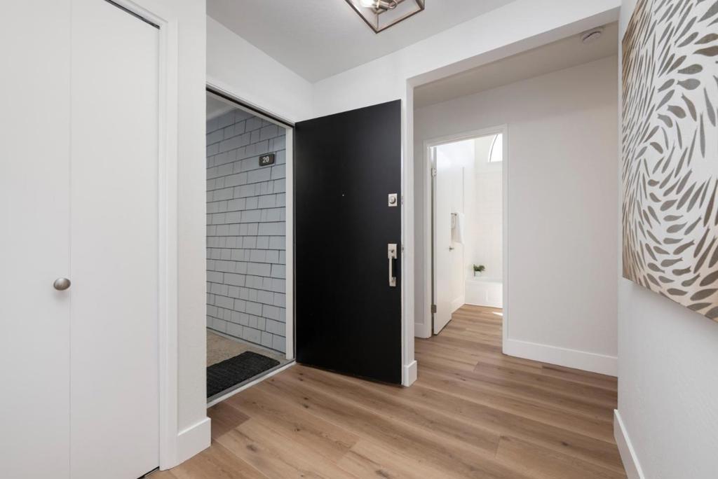 20 Eddystone Court