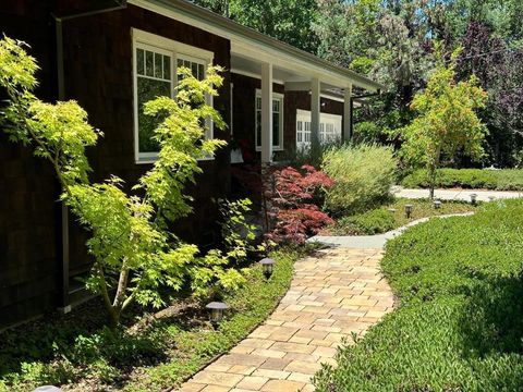 Photo of 15 Martin Lane, Woodside, CA 94062 (MLS # ML82038972)