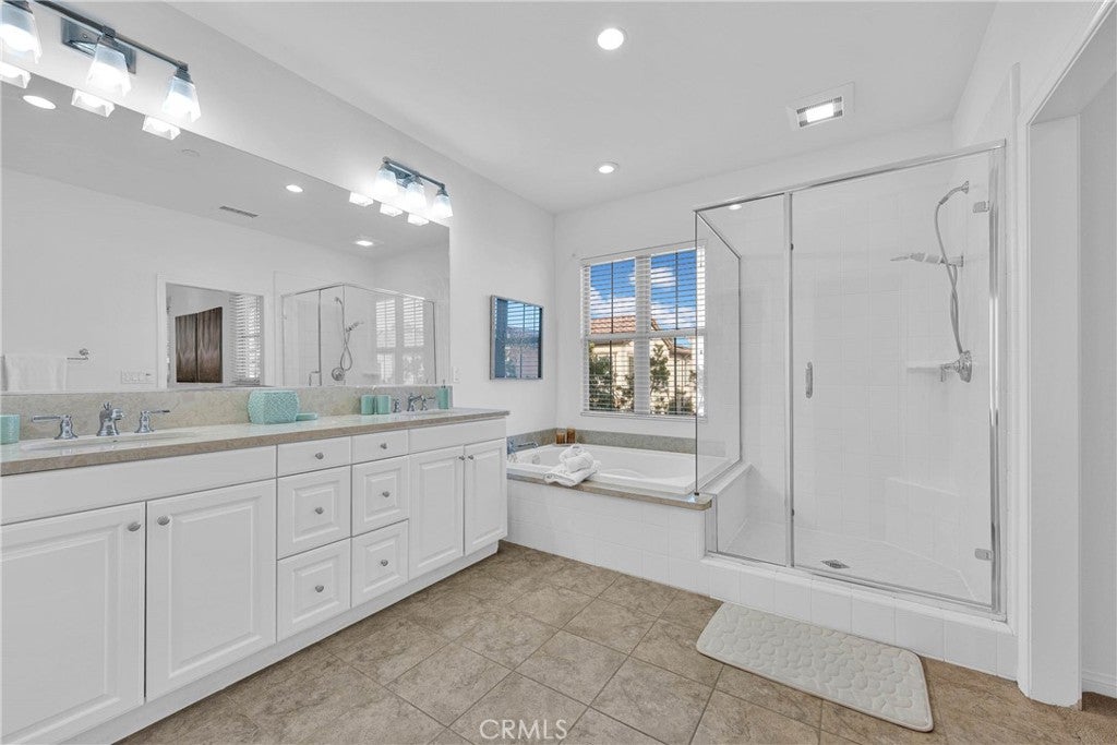 126 Saybrook, Irvine CA 92620 - Photo 30