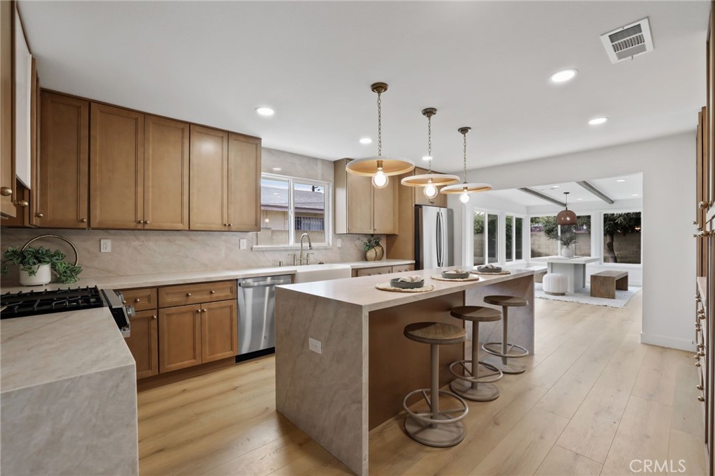 3610 W Louise Place