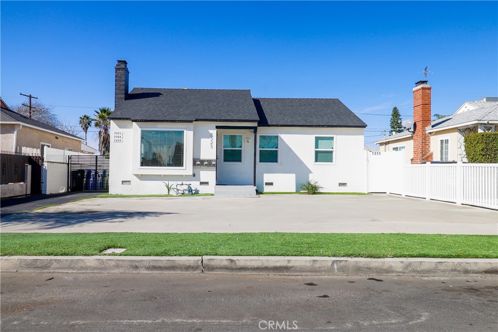 7323 Camellia Avenue