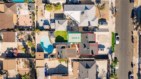 Photo of 7323 Camellia Avenue, North Hollywood, CA 91605 (MLS # SR26068137)