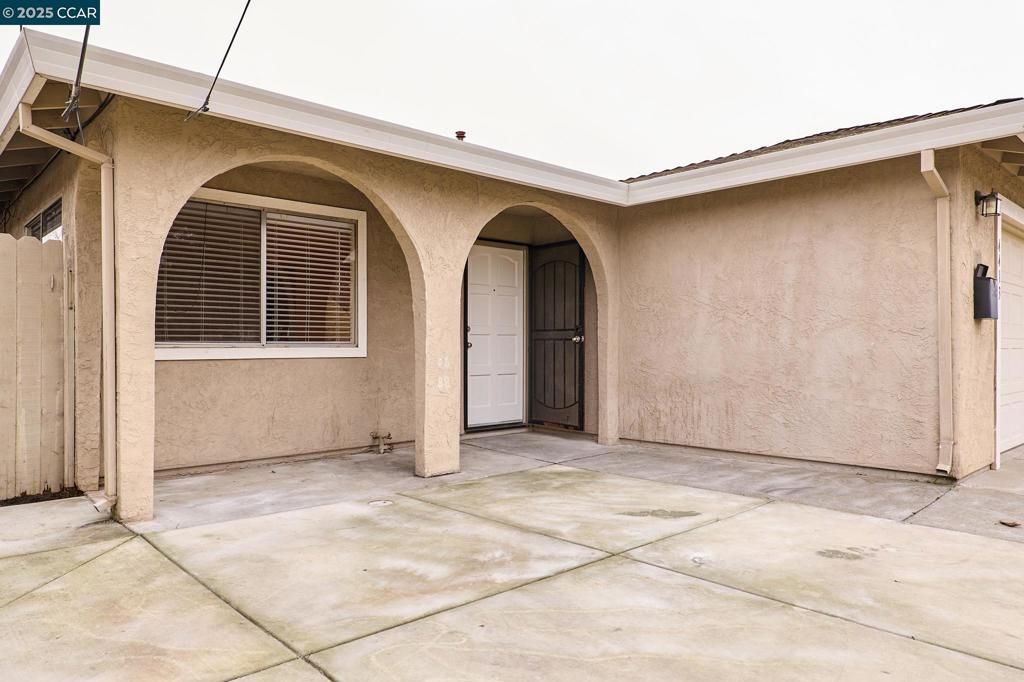 Photo of 4413 76Th St St, Sacramento, CA 95820 (MLS # 41119484)