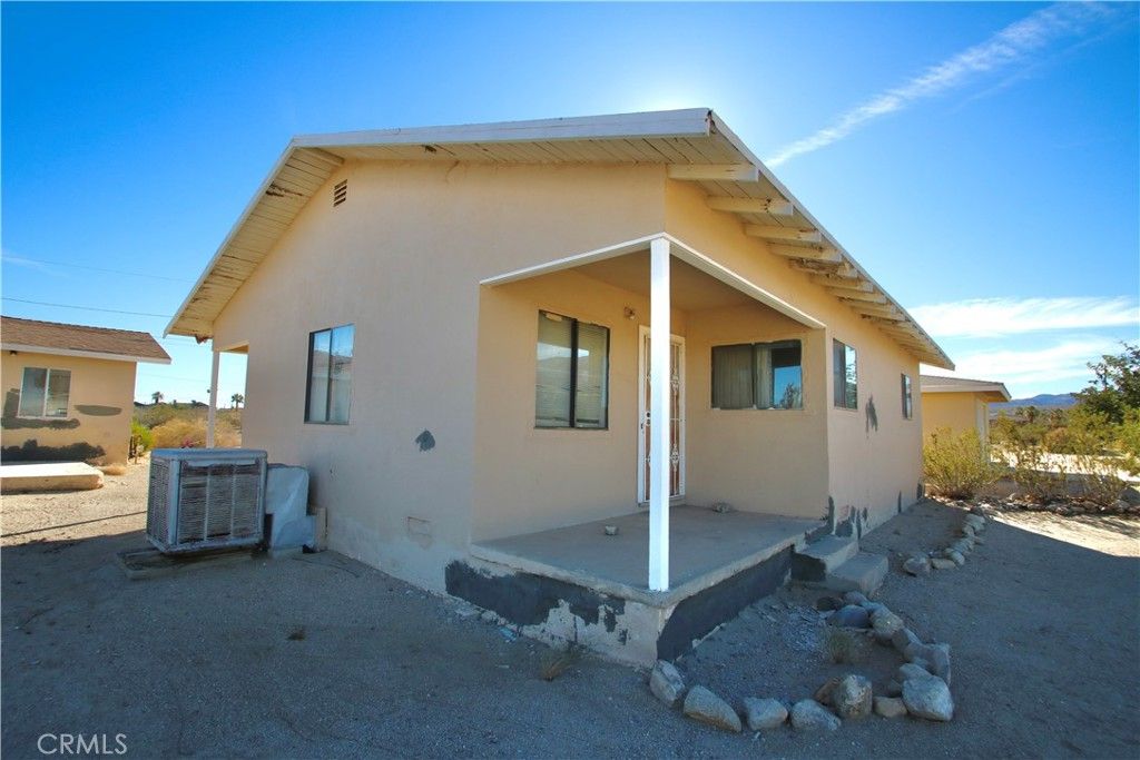 listing image 130727679449979409726