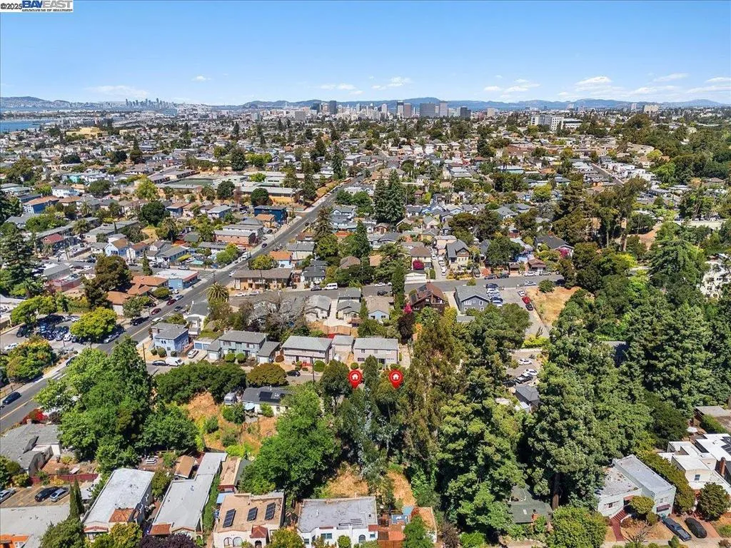 Oakland, California 94601, United States, ,Residential,Active,168073