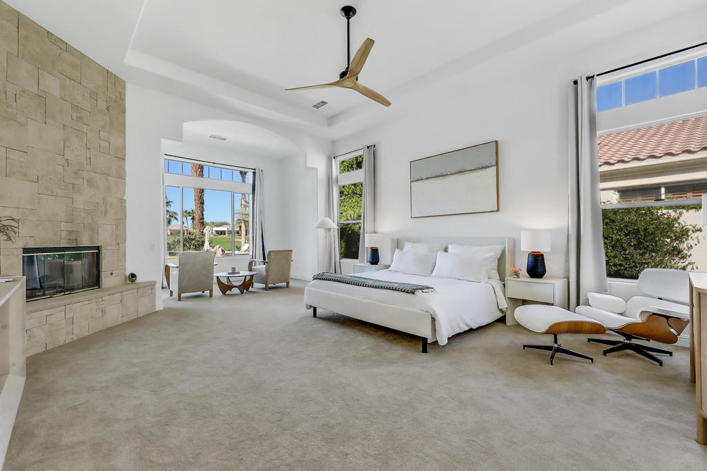 Mountain View CC - Residential Lease