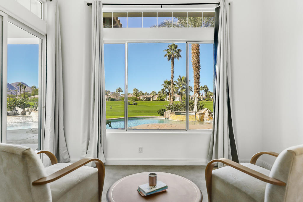 Mountain View CC - Residential Lease