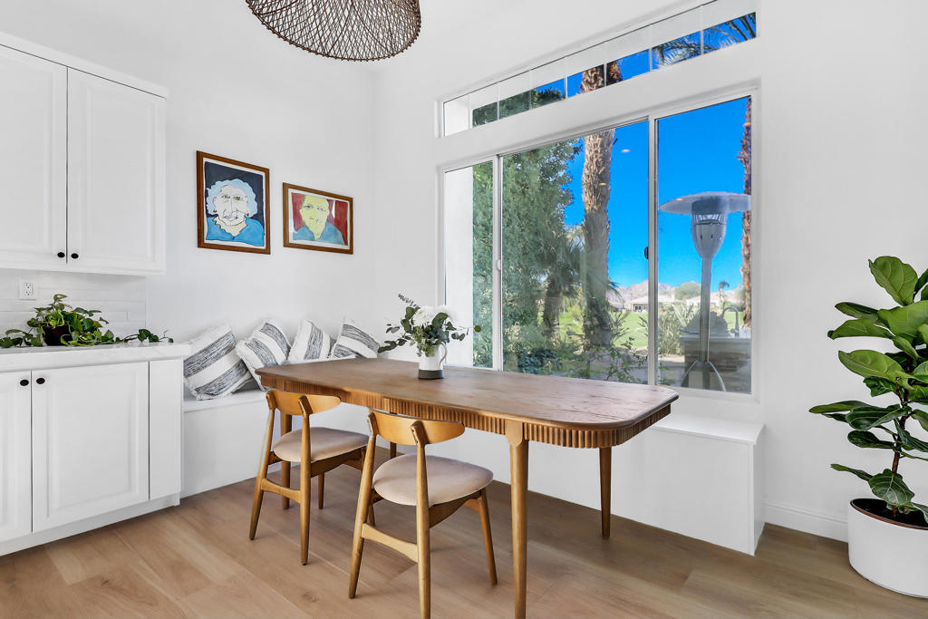 Mountain View CC - Residential Lease
