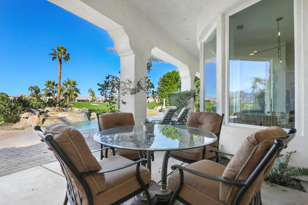 Mountain View CC - Residential Lease