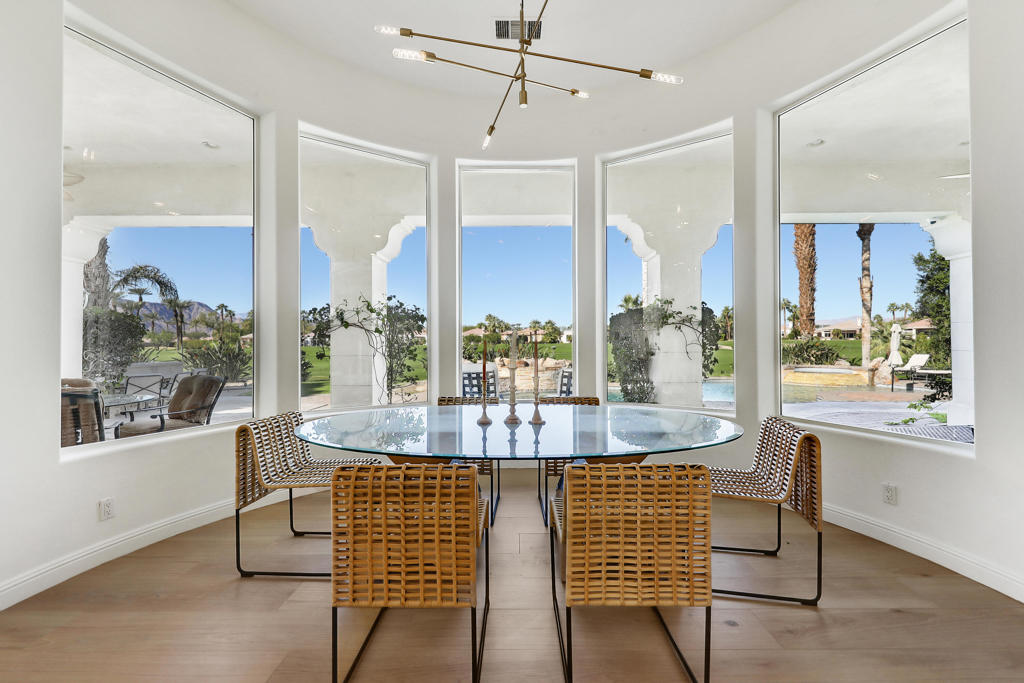 Mountain View CC - Residential Lease