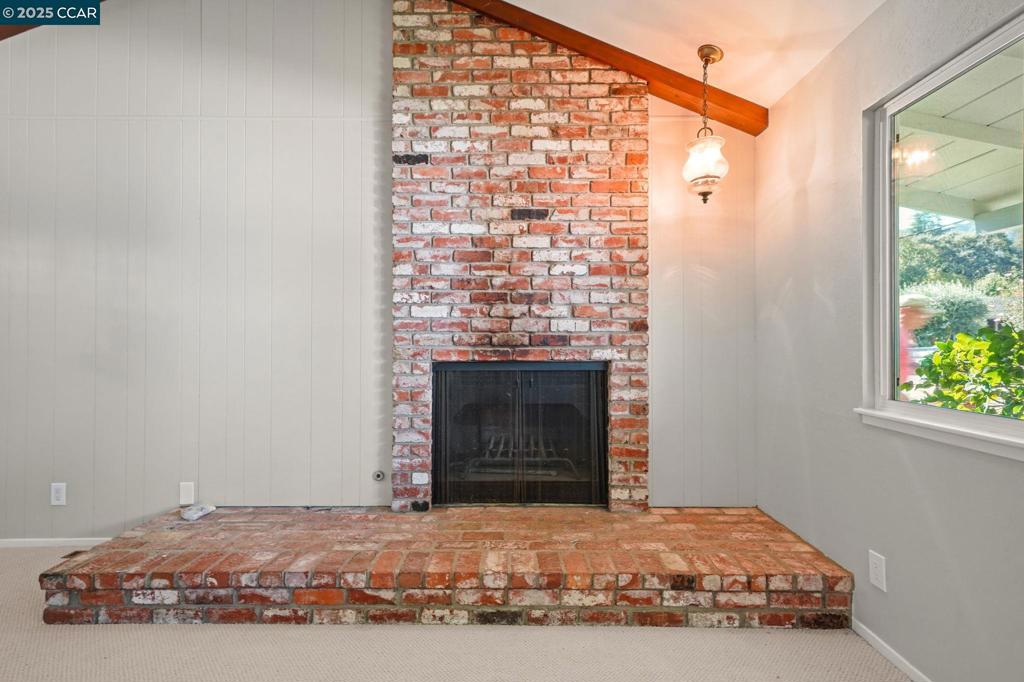 WESTSIDE DANVILL - Residential