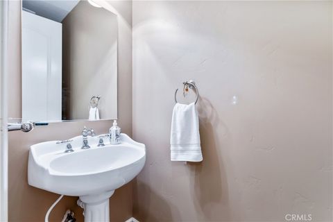 Tiny photo for 952 Vista Cerro Dr. DR, Paso Robles, CA 93446 (MLS # NS26150366)