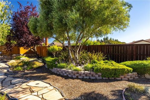 Tiny photo for 952 Vista Cerro Dr. DR, Paso Robles, CA 93446 (MLS # NS26150366)