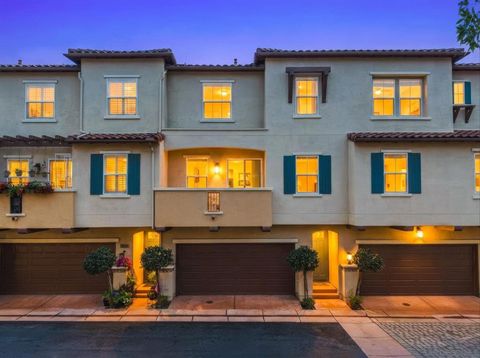 Photo of 2188 Cosmo Way Way, San Marcos, CA 92078 (MLS # 260004051SD)