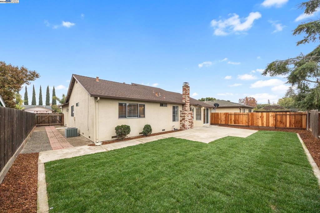 OAKLEY - Residential