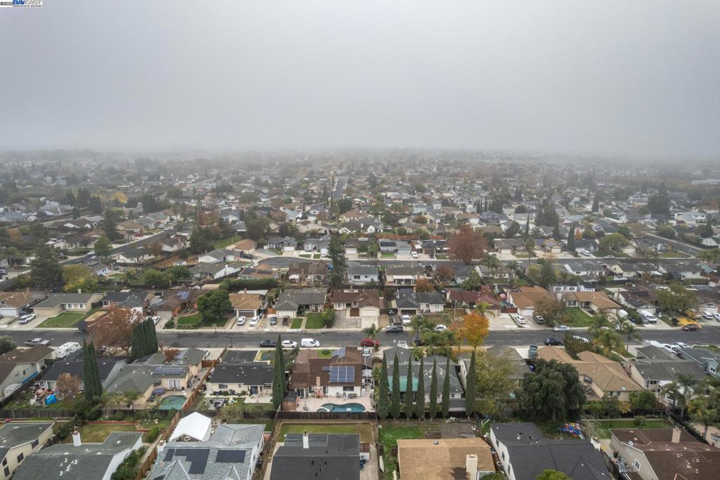 OAKLEY - Residential