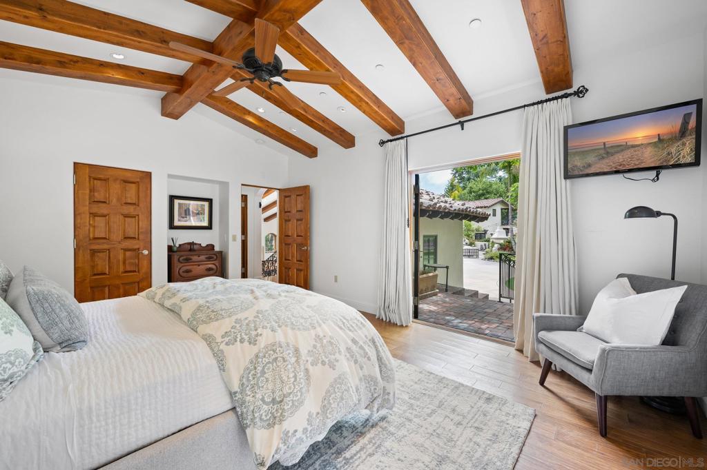 Rancho Santa Fe - Residential