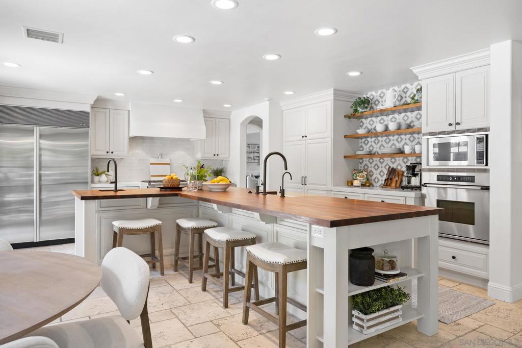 Rancho Santa Fe - Residential