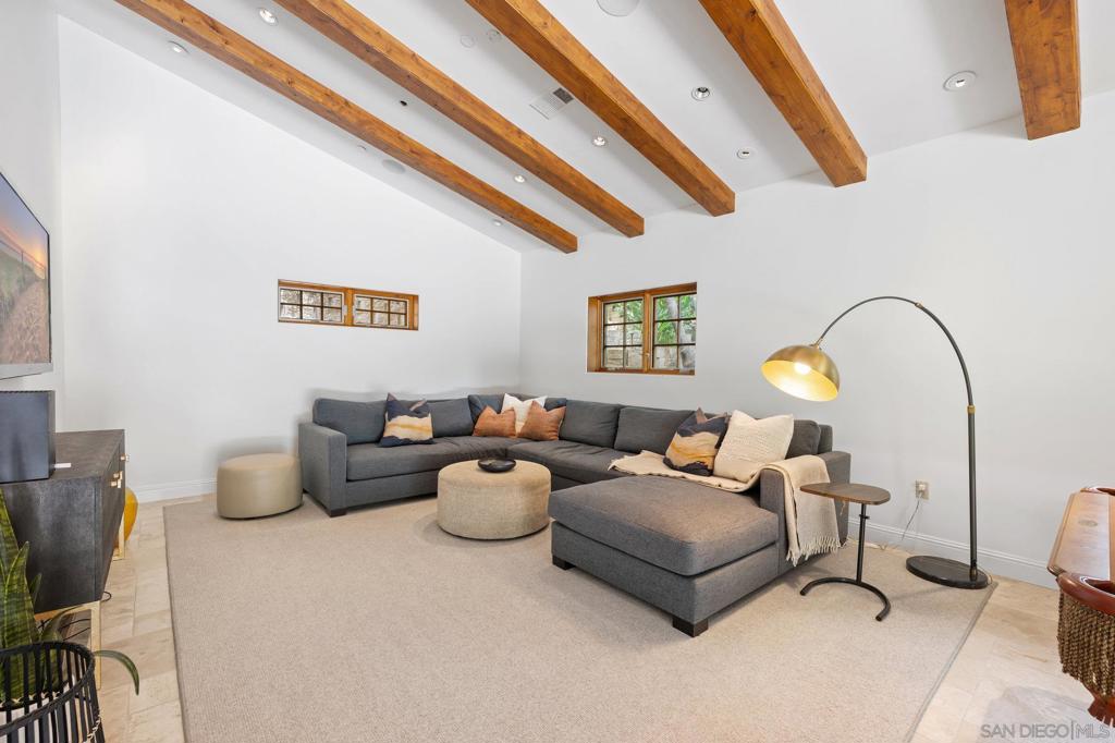 Rancho Santa Fe - Residential