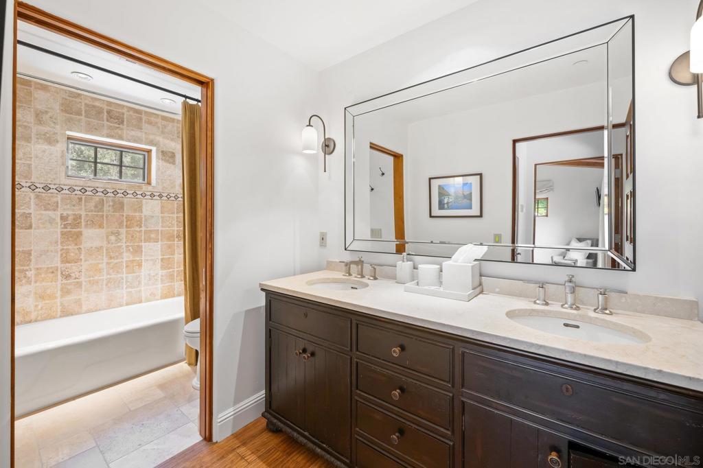 Rancho Santa Fe - Residential