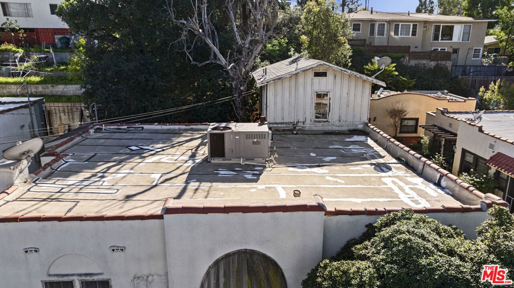1720 Orchard Avenue, Glendale CA 91206