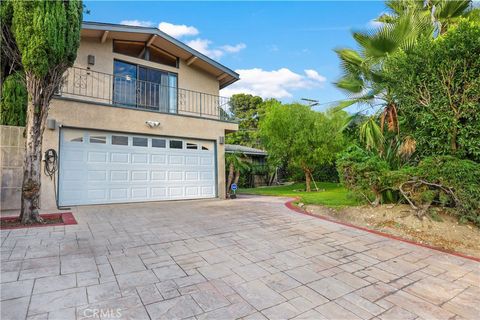 Photo of 9691 Saluda Avenue, Tujunga, CA 91042 (MLS # RS25224231) Photo of 9691 Saluda Avenue, Tujunga, CA 91042 (MLS # RS25224231)