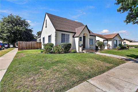 Photo of 91 6th ST, Gustine, CA 95322 (MLS # MC26209854)
