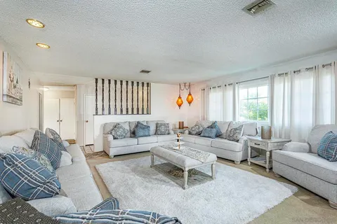 166 Via De Laurencio, Chula Vista, CA 91910 - MLS#: 250043668SD