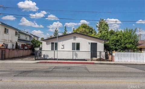 Photo of 296 S Hewes Street, Orange, CA 92869 (MLS # IV26229143)
