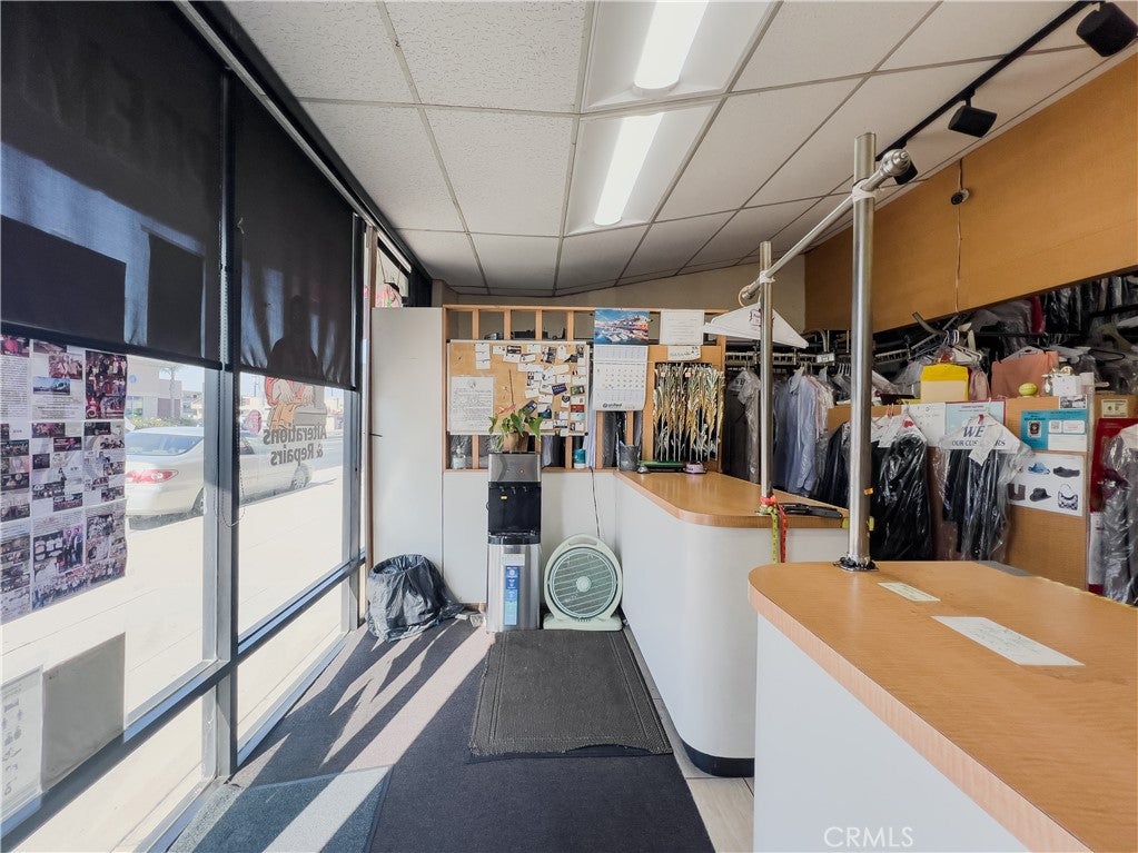 925 W Valley Blvd.