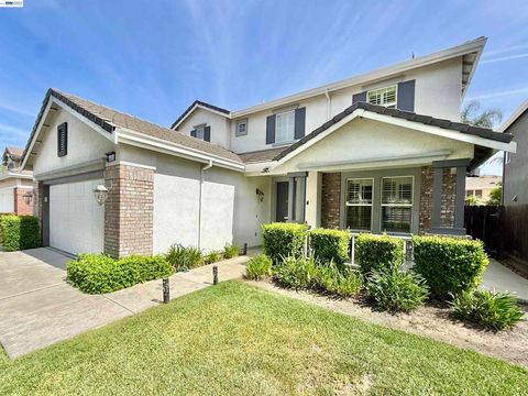 Photo of 4484 Lindsey Ln Ln, Tracy, CA 95377 (MLS # 41128749)