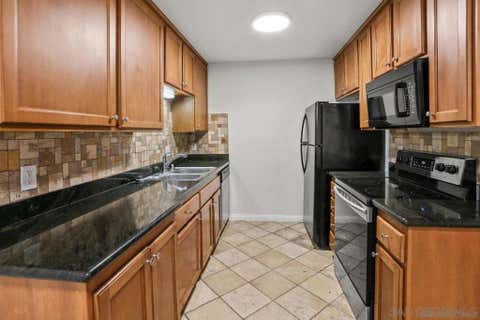 Photo of 9860 Dale Ave Ave #C8, Spring Valley, CA 91977 (MLS # 260014511SD)